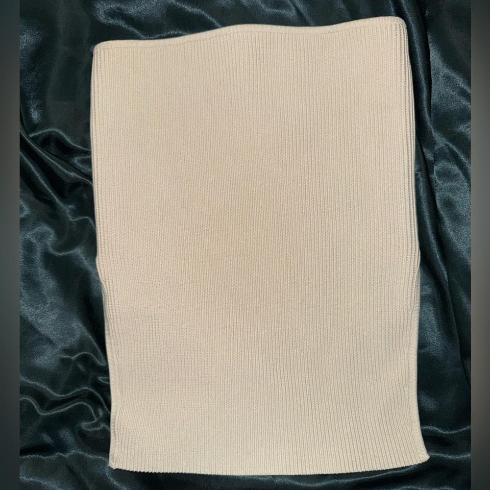 Aritzia babaton open sized tube top - oyster